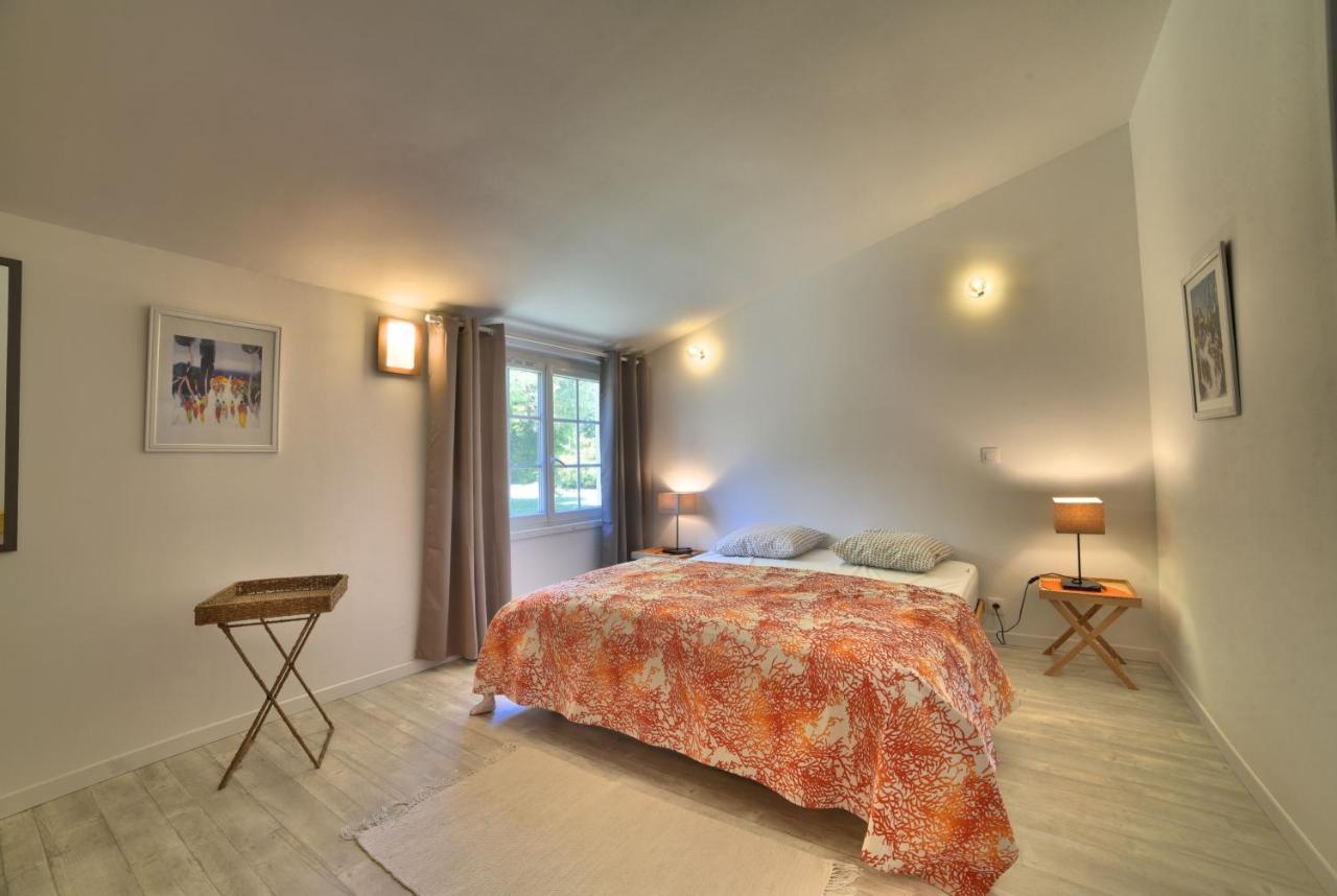Domaine Du Galon D'Or Villa Arvert Екстериор снимка