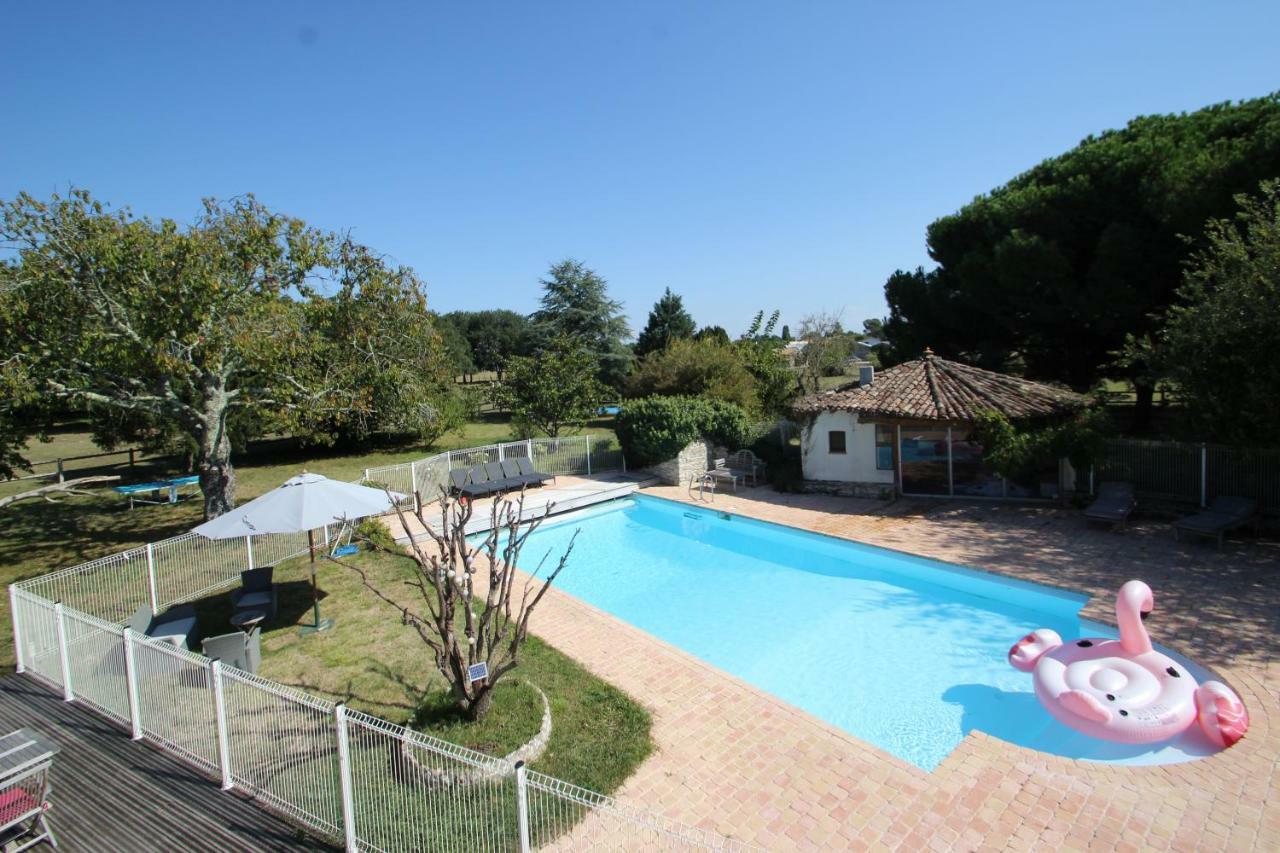 Domaine Du Galon D'Or Villa Arvert Екстериор снимка